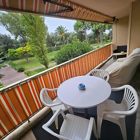 Appartement Luxueux 3 Pieces *